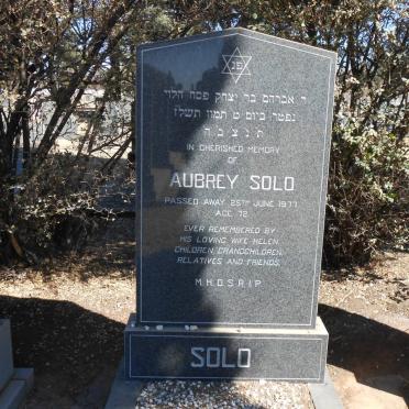 SOLO Aubrey -1977