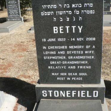 STONEFIELD Betty 1922-2008