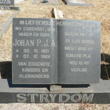 STRYDOM Johan P.J.A. 1921-1989