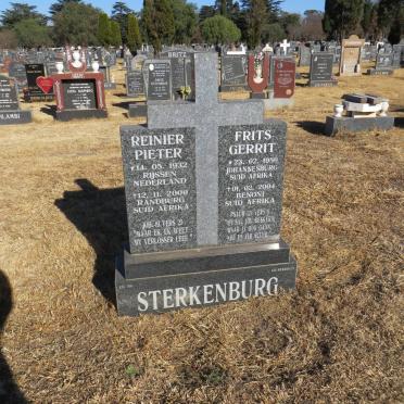 STERKENBURG Reinier Pieter 1932-2000 :: Frits Gerrit 1959-2004