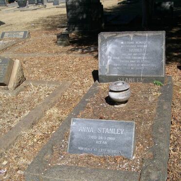 STANLEY Harold 1896-1960 &amp; Anna -1969