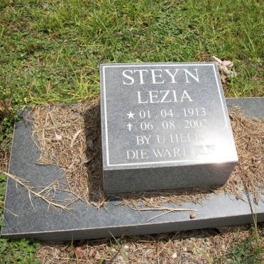 STEYN Lezia 1913-2002