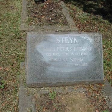 STEYN Joseph Petrus Hermanus 1872-1934 &amp; Susanna Sophia 18??-1955