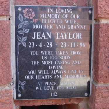 TAYLOR Jean 1928-1996