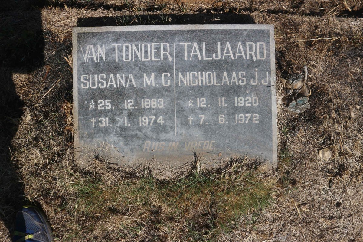 TALJAARD Nicholaas J.J. 1920-1972 :: VAN TONDER Susana M.C. 1883-1974 ::