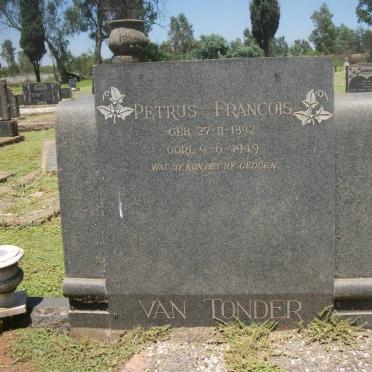 TONDER Petrus Francois, van 1892-1949
