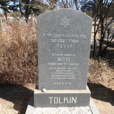 TOLKIN Betty -1990