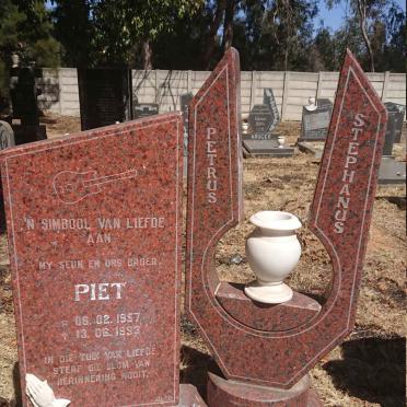 ? Petrus Stephanus 1957-1993