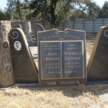 VUUREN Adam Adriaan, van 1924-1965 & Petronella Zagharia 1928-1990