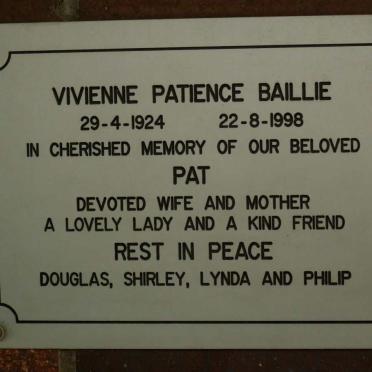 BAILLIE Vivienne Patience nee HOBDEN 1924-1998