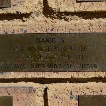 DANIELS Claude Llewellyn