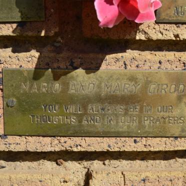 GIRODO Mario &amp; Mary