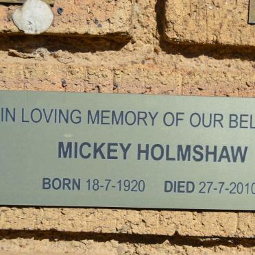 HOLMSHAW Mickey 1920-2010