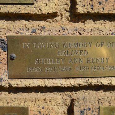 HENRY Shirley Ann 1935-1995