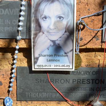 PRESTON Sharon nee LENNOX 1959-2009
