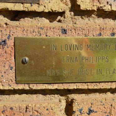 PHILIPPS Erna