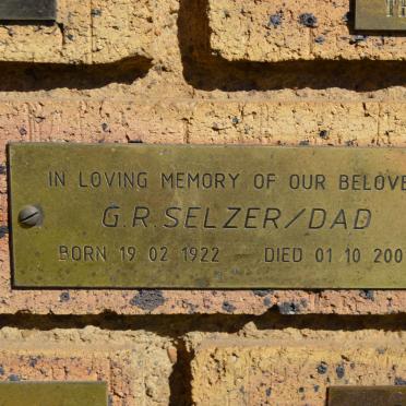 SELZER G.R. 1922-2001