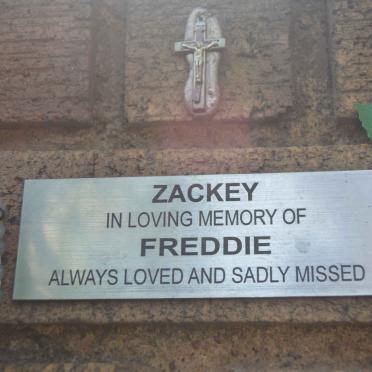 ZACKEY Freddie