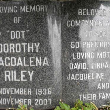 RILEY Dorothy Magdalena 1936-2007