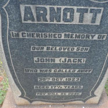 ARNOTT John -1923