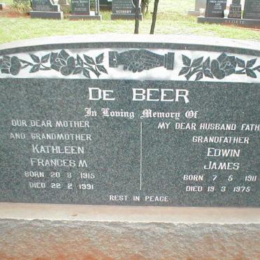 BEER Edwin James, de 1911-1975 &amp; Kathleen Frances M. 1915-1991