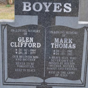 BOYES Mark Thomas 1962-2011 :: BOYES Glen Clifford 1964-1977