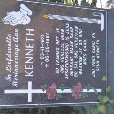 BROWN Kenneth 1971-1997