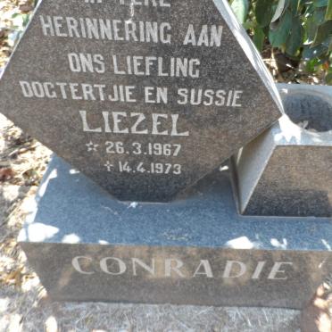 CONRADIE Liezel 1967-1973