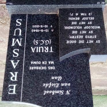 ERASMUS G.C.S. 1940-2011