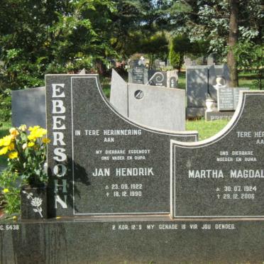 EBERSOHN Jan Hendrik 1922-1990 &amp; Martha Magdalena BROODRYK 1924-2006