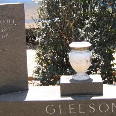 GLEESON David Daniel 1923-1976 &amp; Maria Aletta 1924-1984