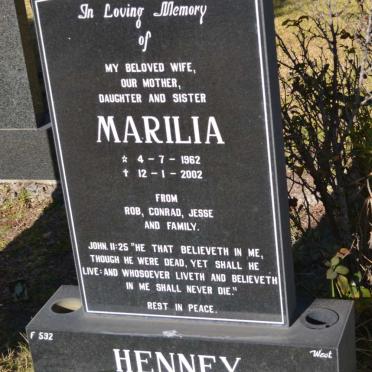 HENNEY Marilia 1962-2002