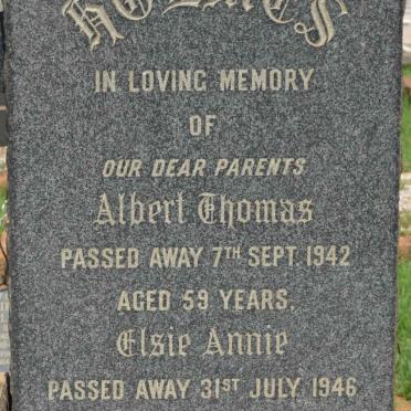 HOLMES :: REDHEAD