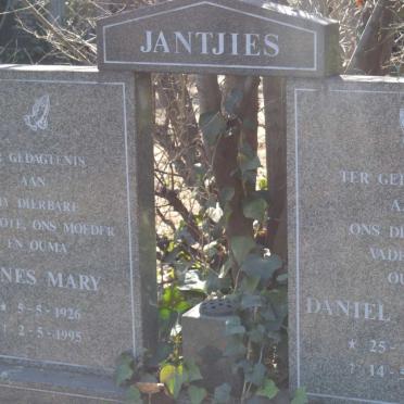 Ja - Surnames starting with the letters Ja