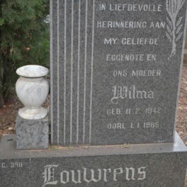LOUWRENS Wilma 1942-1985