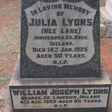 LYONS William Joseph -1952 &amp; Julia LANE -1925