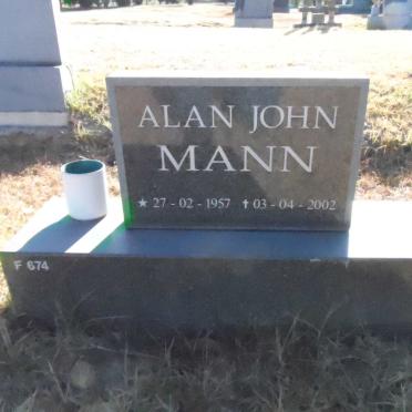 MANN Alan John 1957-2002