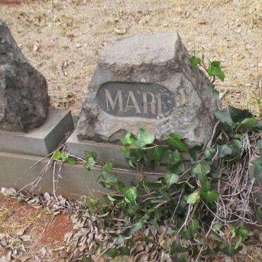 MARE B.J. 1919- &amp; E.M. 1923-1984