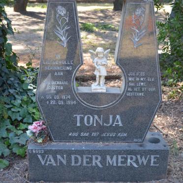 MERWE Tonja, van der 1974-1994