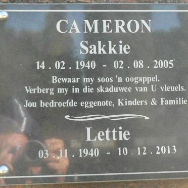 CAMERON Sakkie 1940-2005 &amp; Lettie 1940-2013