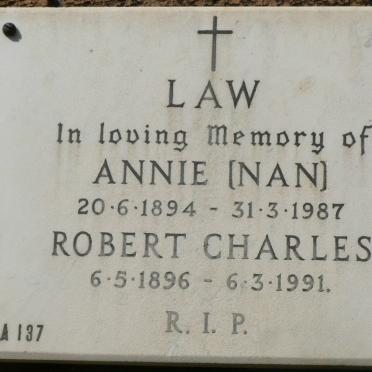 LAW Robert Charles 1896-1991 &amp; Annie 1894-1987