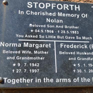 STOPFORTH Frederick 1943-2004 &amp; Norma Margaret 1942-1997 :: STOPFORTH Nolan 1966-1983