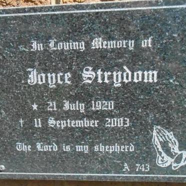 STRYDOM Joyce 1920-2003