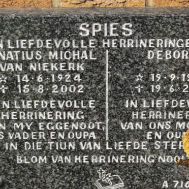 SPIES Ignatius Michal van Niekerk 1924-2002 &amp; Debora 1935-2013