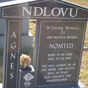 NDLOVU Agnes Nomtizi 1938-1997