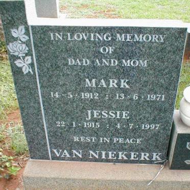 NIEKERK Mark, van 1912-1971 &amp; Jessie 1915-1997