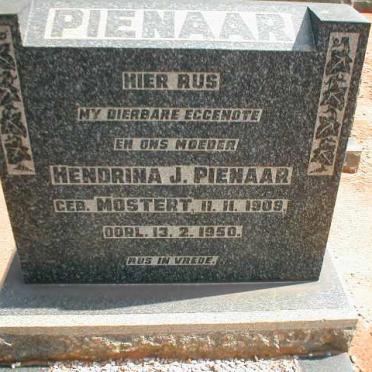 PIENAAR Hendrina J. nee MOSTERT 1909-1950