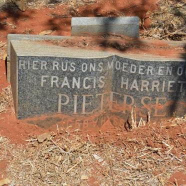 PIETERSE Gert Petrus 1896-1963 &amp; Francis Harriet V. HYSS?