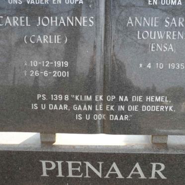 PIENAAR Carel Johannes 1919-2001 &amp; Annie Sarah LOUWRENS 1935-