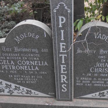 PIETERS Johannes Christoffel 1928-1988 &amp; Engela Cornelia Petronella 1925-1984